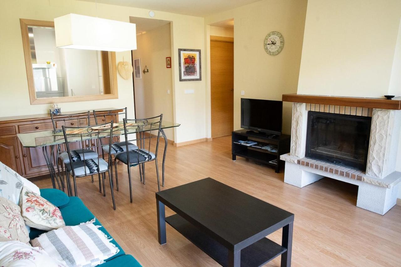Apartaments Espai D'Àger Zewnętrze zdjęcie